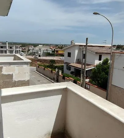 Nausicaa Alojamento de Acomodação e Pequeno-almoço Lizzano (Apulia)