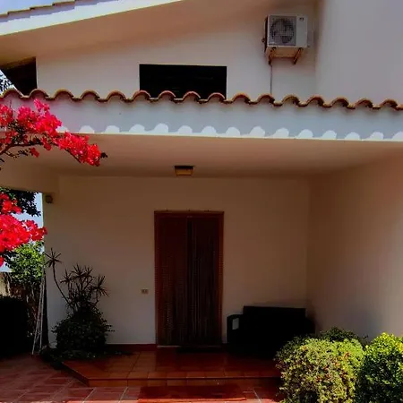 Nausicaa Bed & Breakfast Lizzano (Apulia)